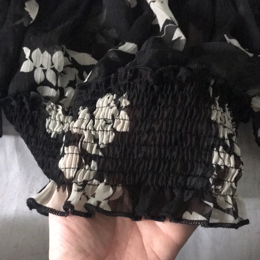 Top - Picture 4 of 4